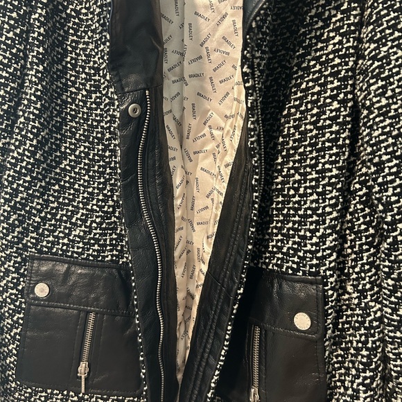 100% Black Leather and Tweed Motorcycle Jacket - Picture 3 of 13